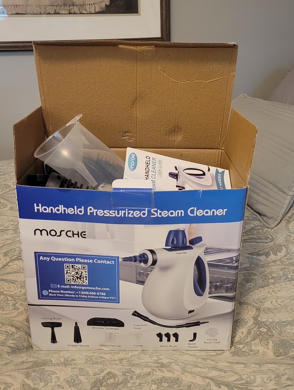 Mosche | Handheld Pressurized Steam Cleaner With Attachments